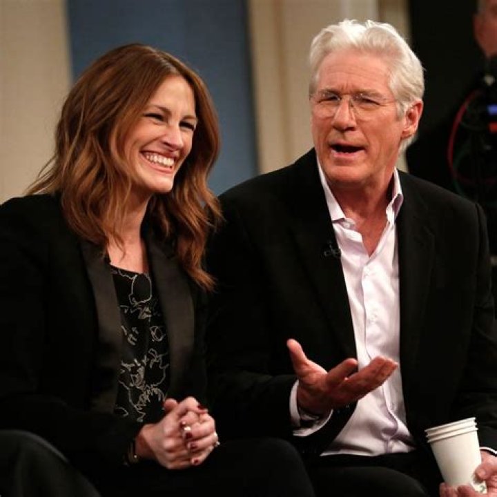 The Surprising Age Gap Between Julia Roberts And Richard Gere