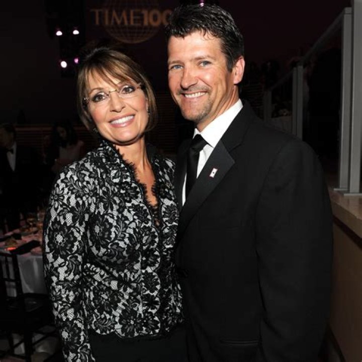 Uncover The Hidden Truth: Todd Palin's Current Abode Revealed