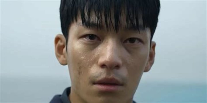 Uncover The Truth: Who Is Hwang In Yeop's Better Half?