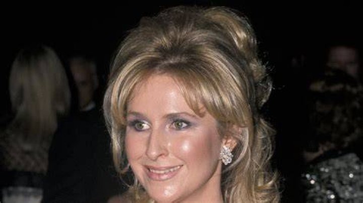 Uncovering Kathy Hilton's Youthful Vibrancy