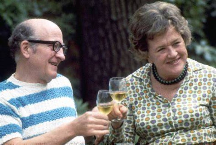 Uncovering The Heights: The Tale Of Julia Child And Her Husband's Vertical Attributes