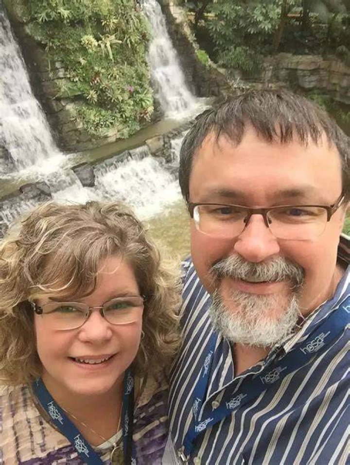Uncovering The Truth: The Untold Story Of Tad Cummins' Wife Today