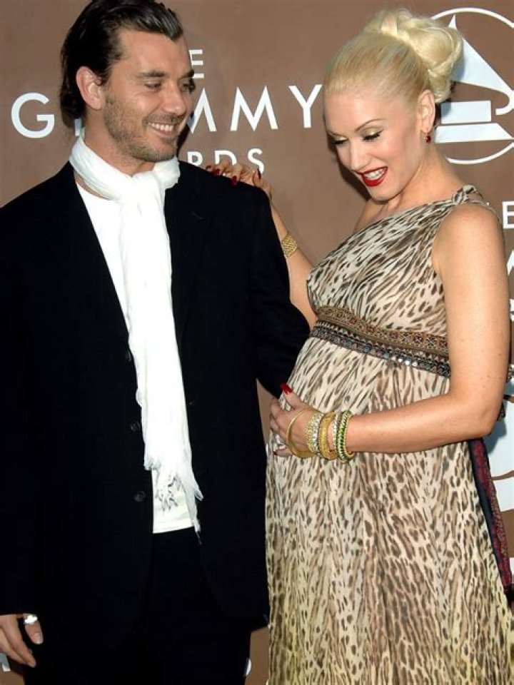 Unveil Gwen Stefani's Pregnancy Journey: Discoveries And Insights