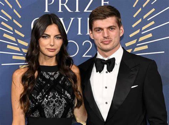 Unveiling Kelly Piquet's Age: Discoveries And Insights