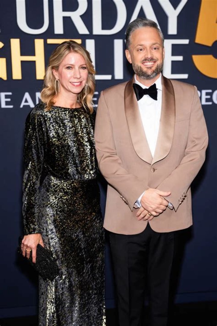 Unveiling Laura Bargatze: Discoveries And Insights About Nate Bargatze's Supportive Partner