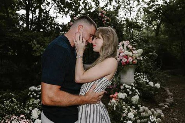 Unveiling The Enigma: Is Taylor McGregor Hitched?