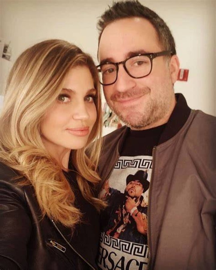 Unveiling The Truth: Dive Into The World Of Danielle Fishel's Husband