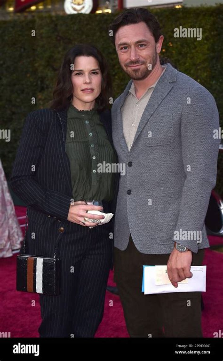 Unveiling The World Of Neve Campbell: Beyond "JJ Feild's Wife"