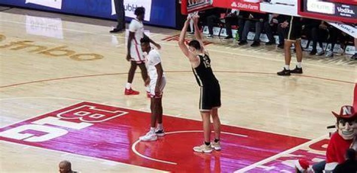 Unveiling Zach Edey's Towering Height