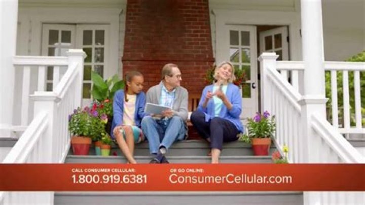 Who Exactly Plays Sam In Those Attention-Grabbing Consumer Cellular Commercials?