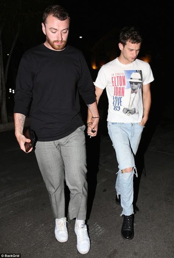 Who Is Brandon Flynn's Partner? Is He Dating Anyone Right Now? ·