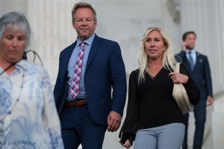 Who Is Glenn Taylor's Wife?