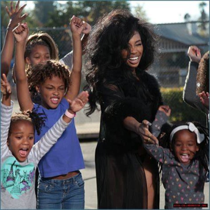 Young And Promising: SZA Kids: The Future Of Music