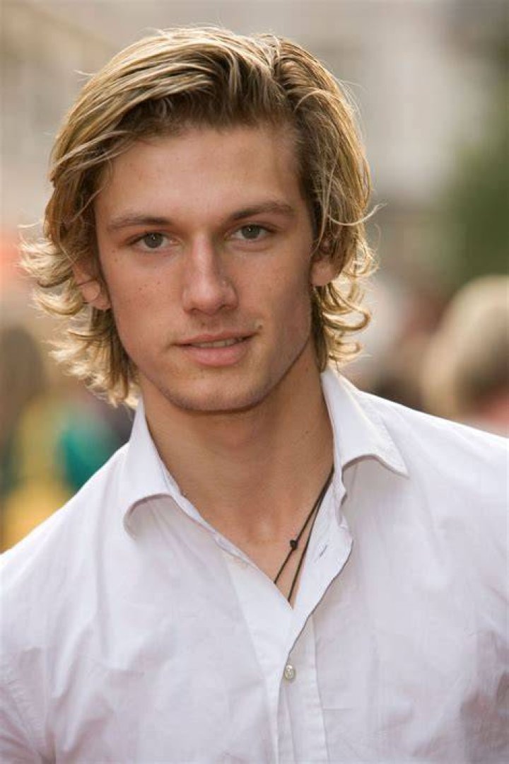 Young Male Actors In Their 20s